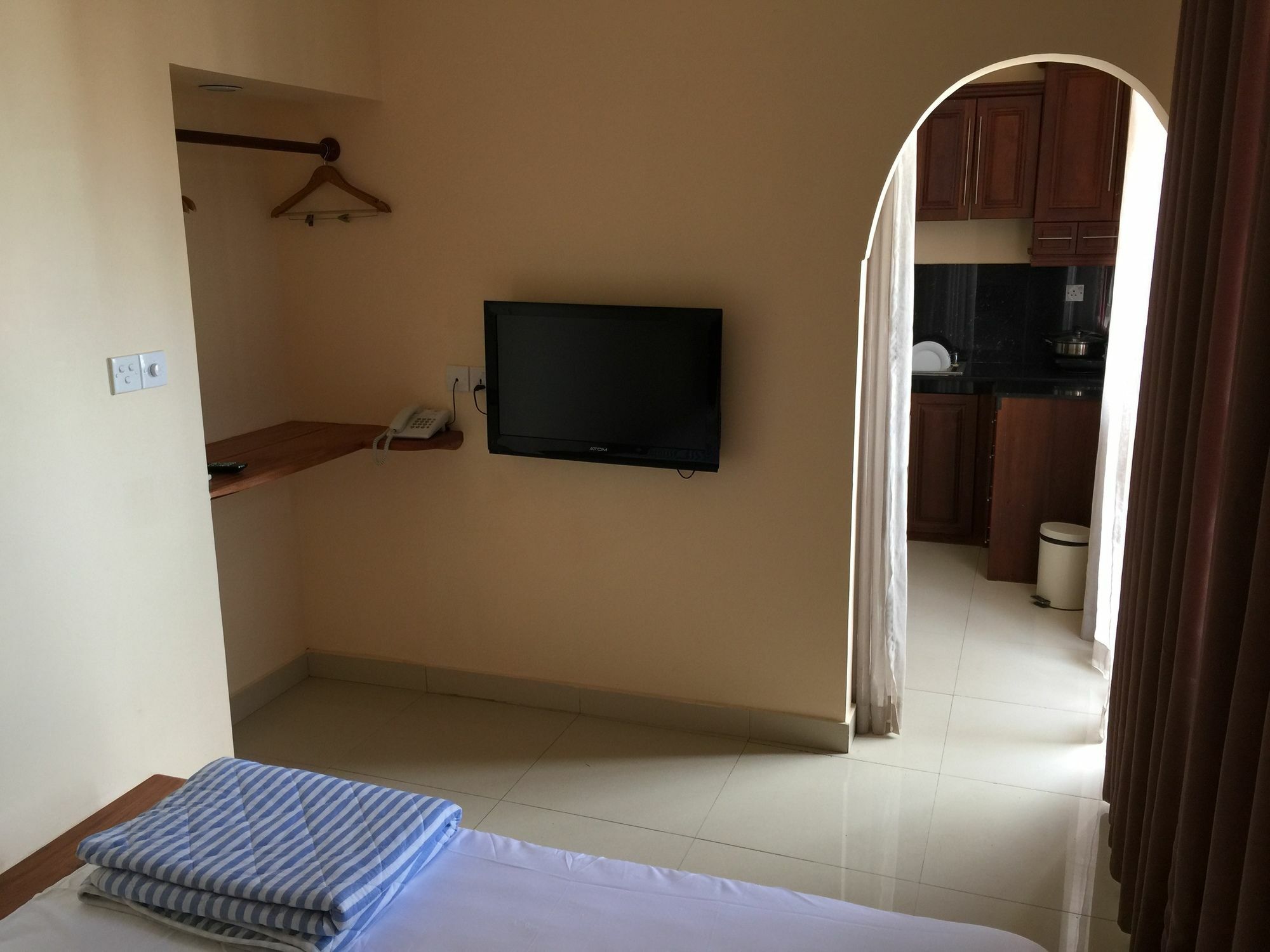 Hotel Lafala & Service