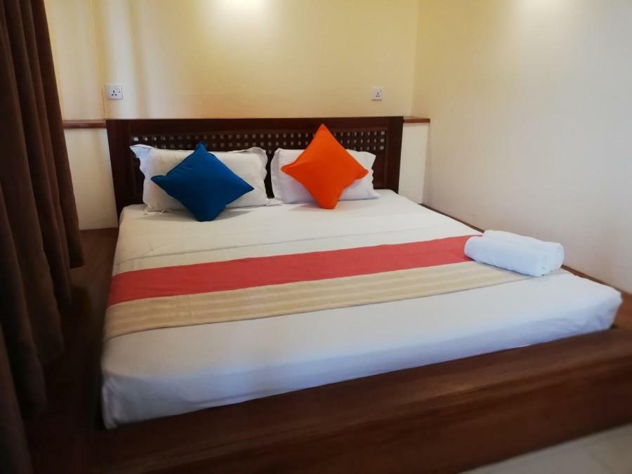 Lafala & Service Hotel Colombo